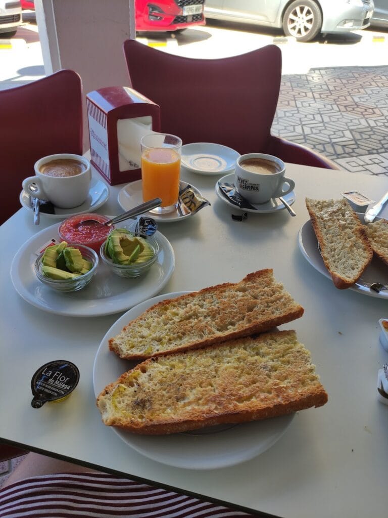 Cafetería Pedregal – Las Sirenas — Café/Copas en Cabo de Palos