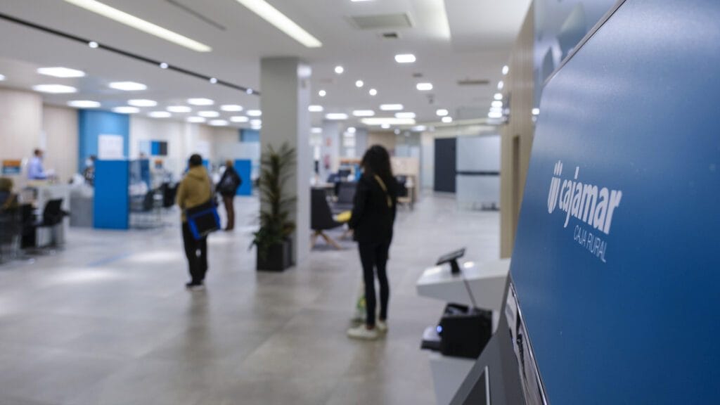 Cajamar Caja Rural — Servicios en Cabo de Palos