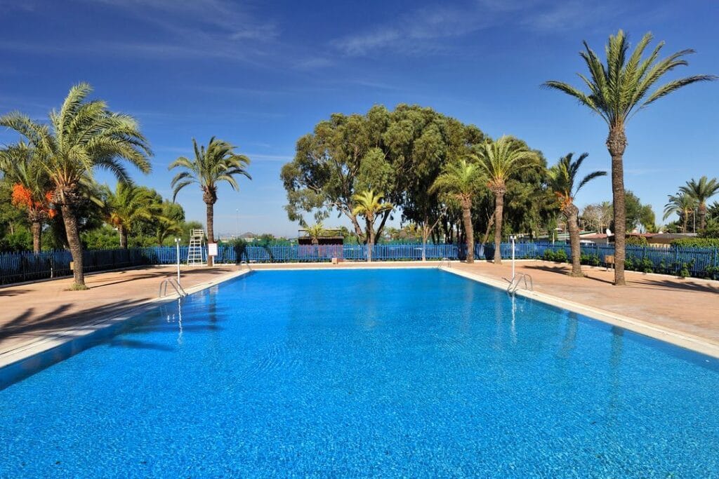 Camping La Manga — Alojamientos en La Manga Club