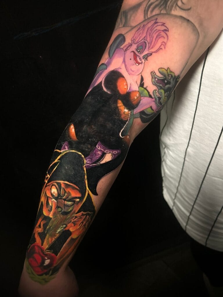 Charlies hell tattoo — Comercios en La Manga Club
