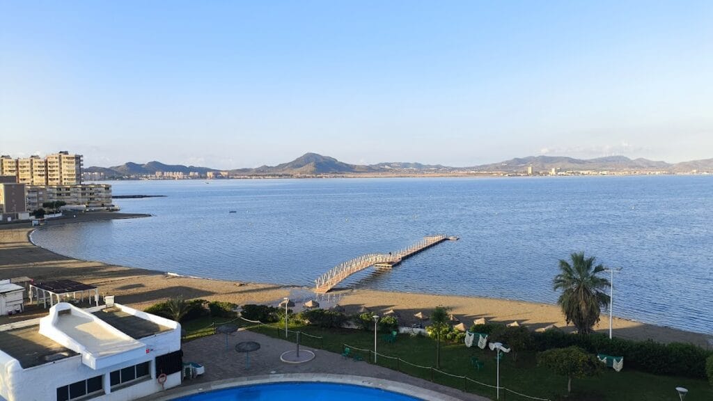 Equinox Distribuición Solar ,sl — Servicios en La Manga