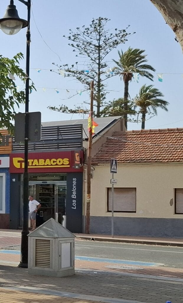 Estanco Los Belones, IQOS OFFICIAL RESELLER — Comercios en La Manga Club