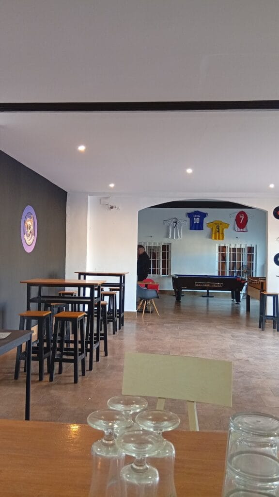 F-14 tu bar de copas — Café/Copas en La Manga Club