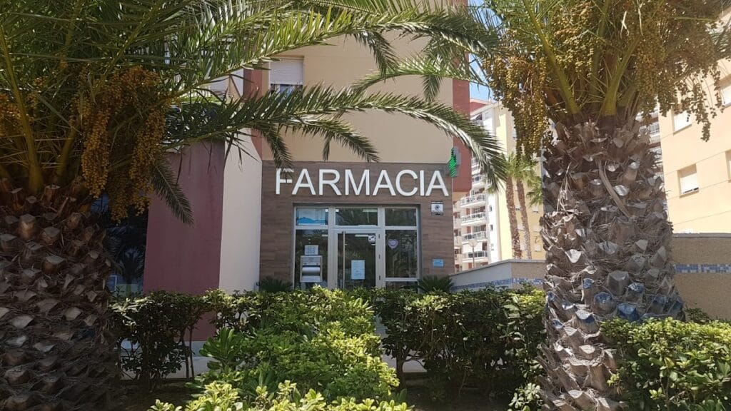 Farmacia Veneziola – Miguel Crespo Espejo — Salud & Belleza en La Manga
