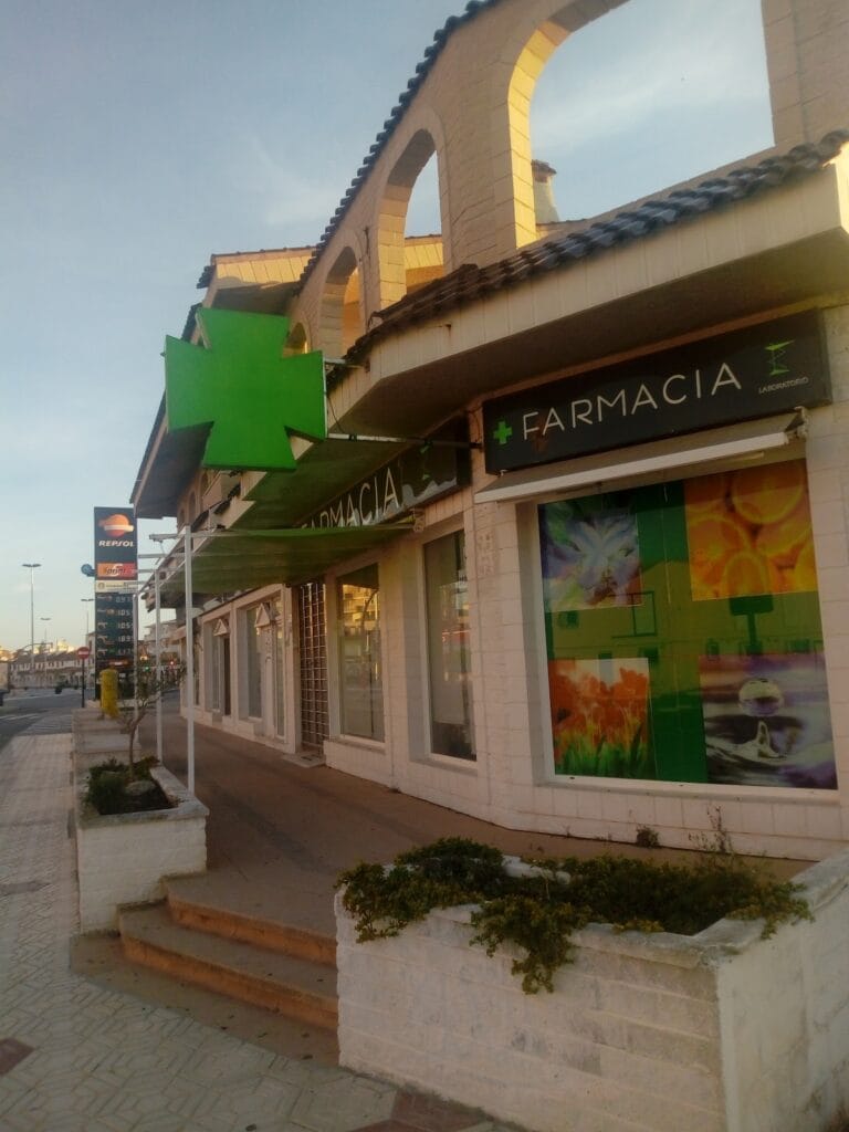 Farmacia Zoco La Manga — Salud & Belleza en La Manga Club