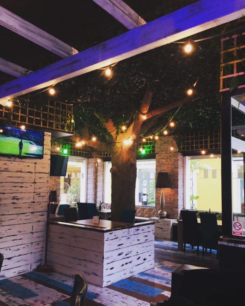 Flute Lounge Bar - Café/Copas en La Manga del Mar Menor