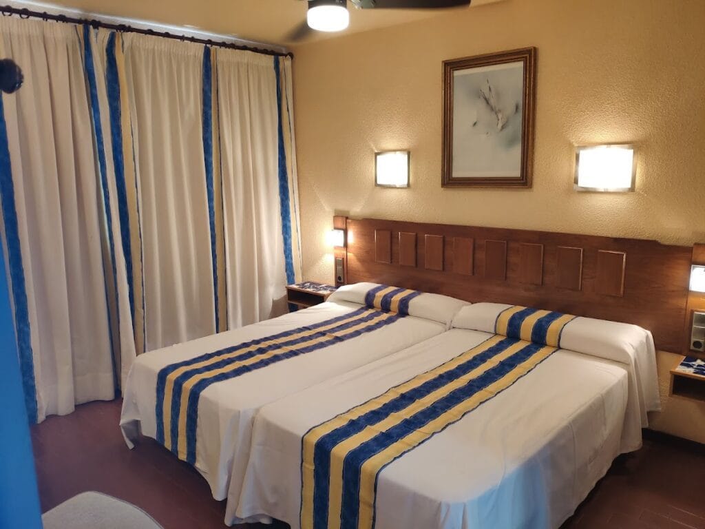 Hotel Aparthotel Londres, La Manga — Alojamientos en La Manga