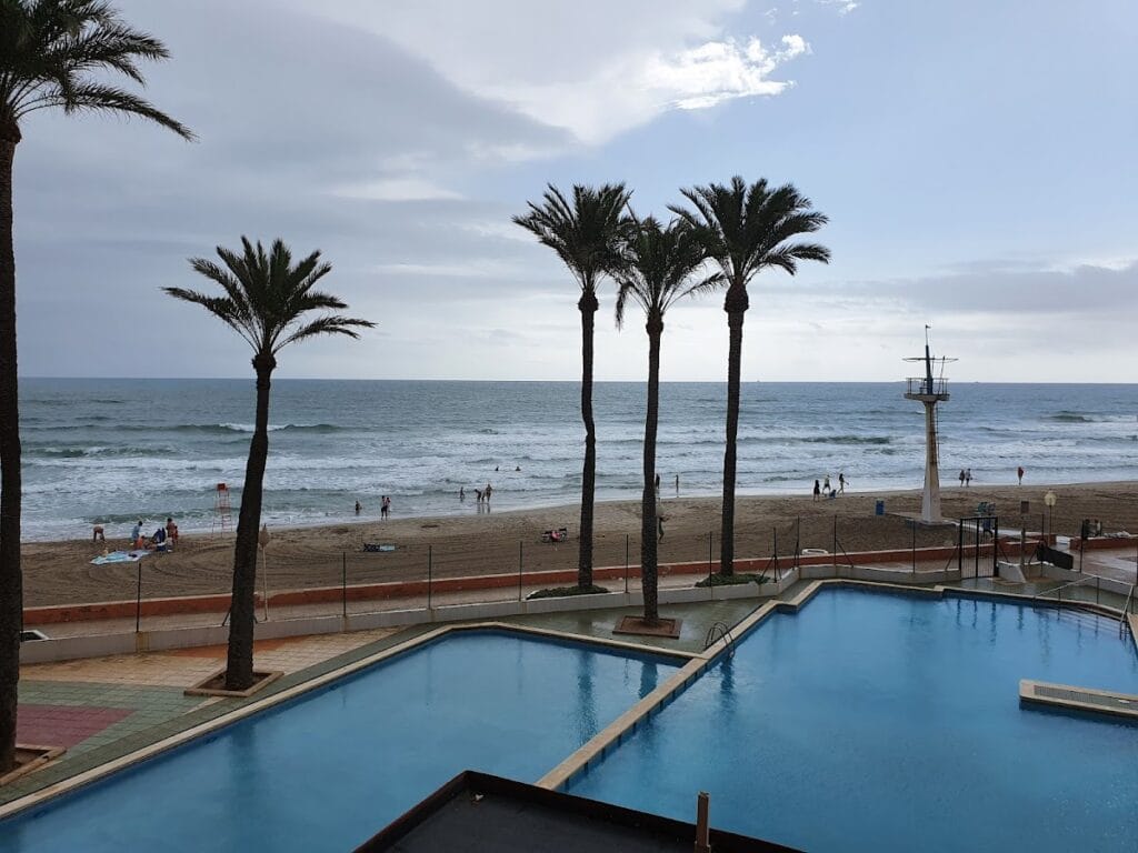Hotel Aparthotel Londres, La Manga — Alojamientos en La Manga