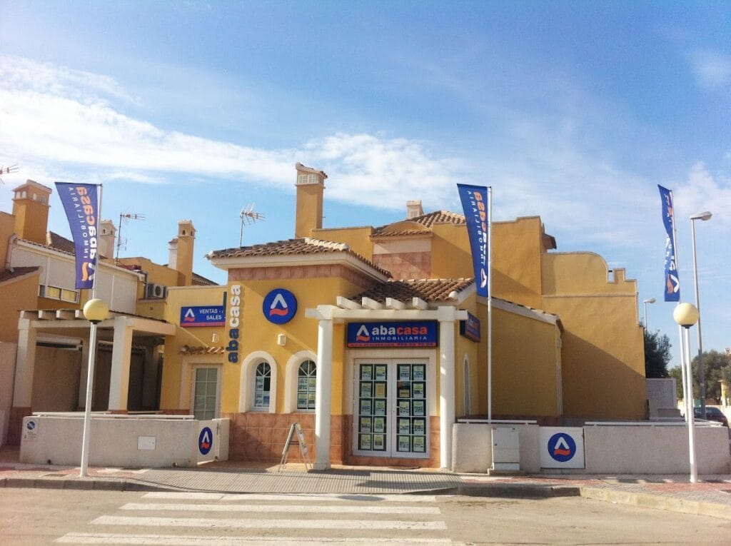 Inmobiliaria Abacasa — Servicios en Cabo de Palos