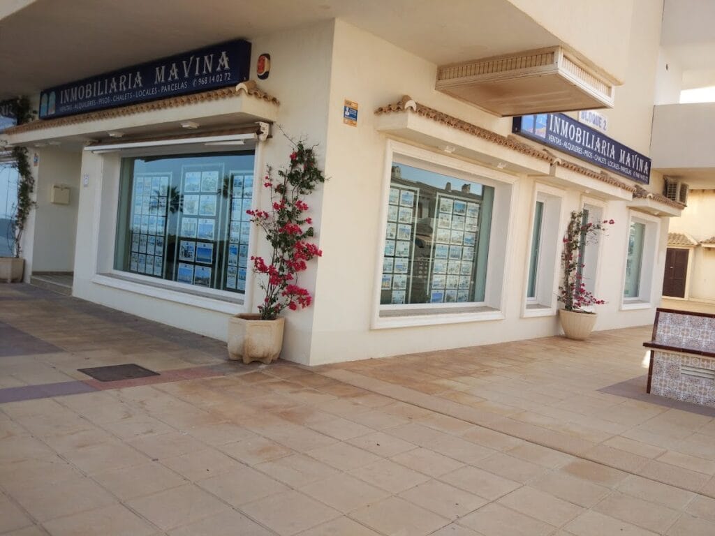 Inmobiliaria Mavina – La Manga — Servicios en La Manga Club