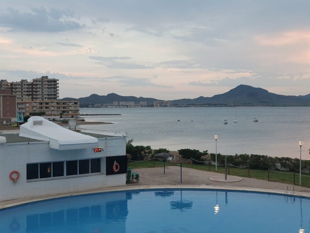 Jimmys Bar — Café/Copas en La Manga