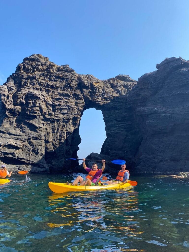 Kayak Cabo de Palos – DACAR – — Barcos en Cabo de Palos