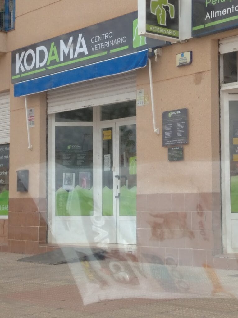 Kodama Centro Veterinario — Salud & Belleza en La Manga Club