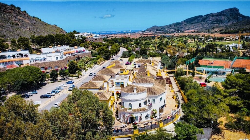 La Barra Tapas Bar — Café/Copas en La Manga Club