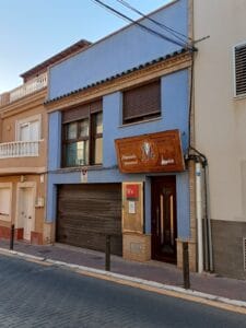 La Casita Azul