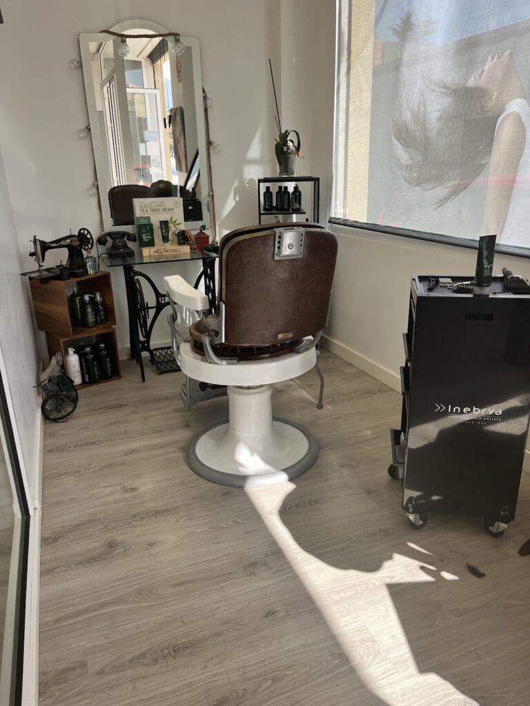 Lola Sáez peluquería & estética — Salud & Belleza en La Manga Club