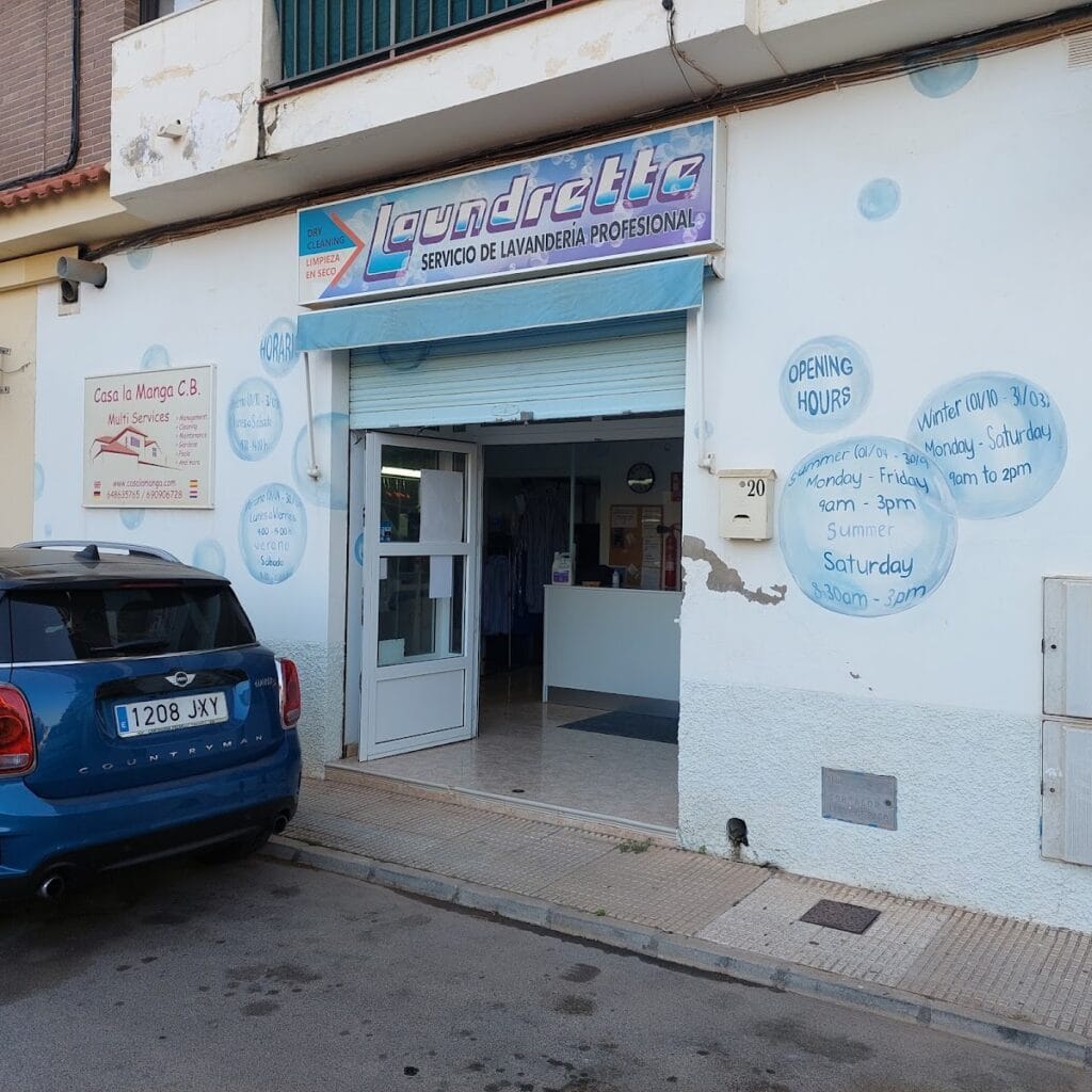 Los Belones Laundrette Tintorería y lavandería — Servicios en La Manga Club