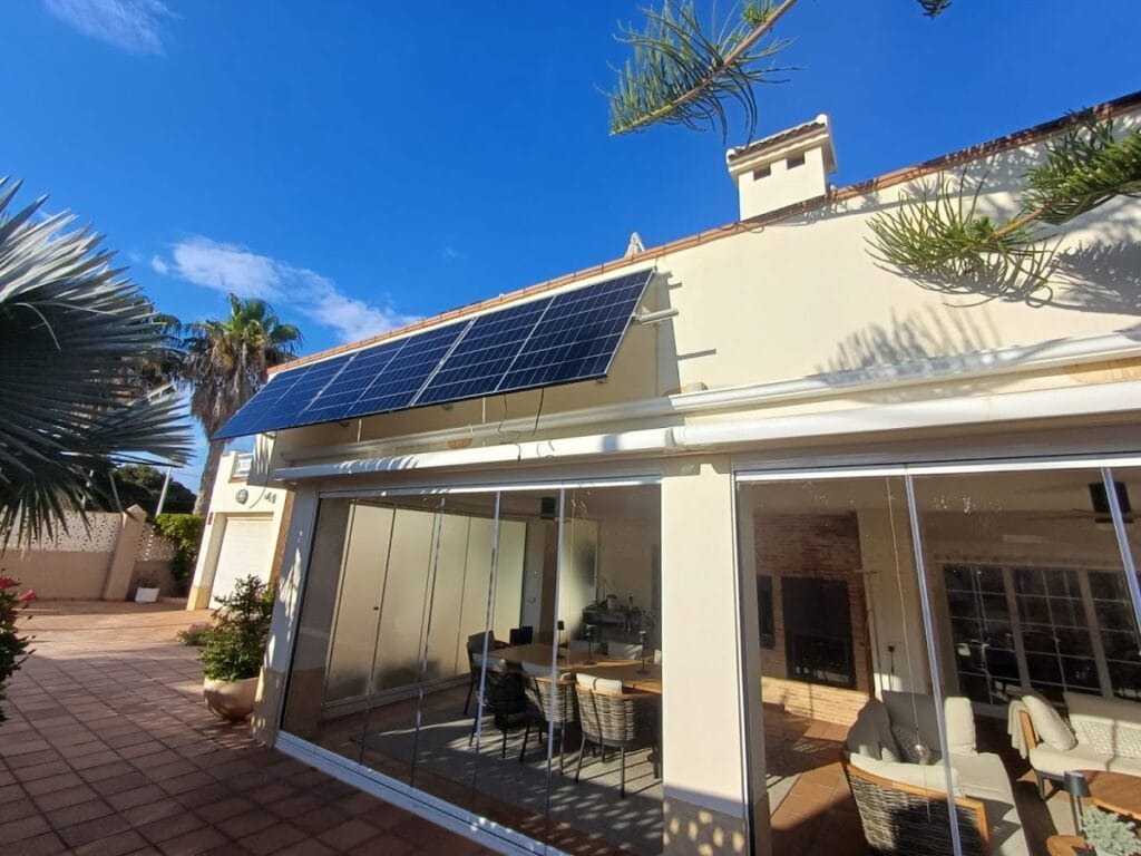 LUNA RENOVABLES S.L. — Servicios en La Manga Club