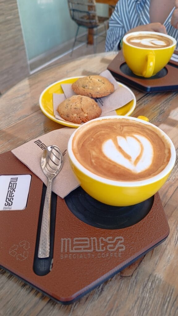 Madness specialty coffee - Café/Copas en La Manga del Mar Menor