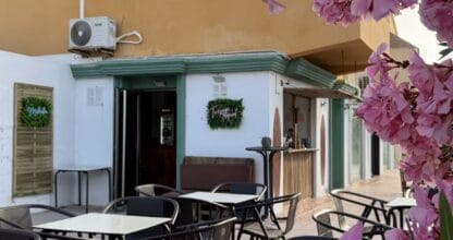 Mahuka Tiki Bar - Café/Copas en La Manga del Mar Menor