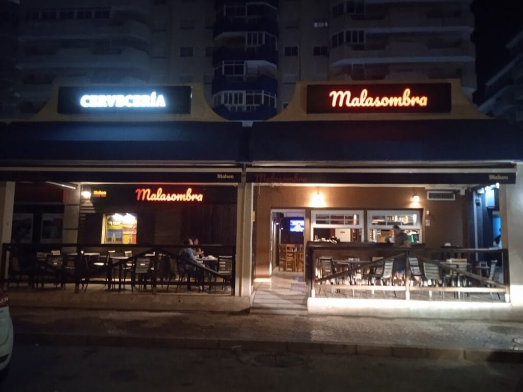 Malasombra — Café/Copas en Cabo de Palos