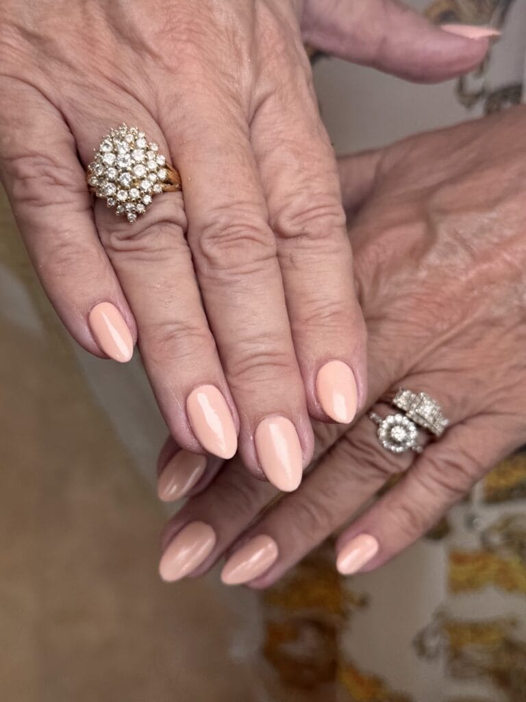 Mariposa peluquería, belleza y estudio de tatuaje — Alojamientos en Cabo de Palos