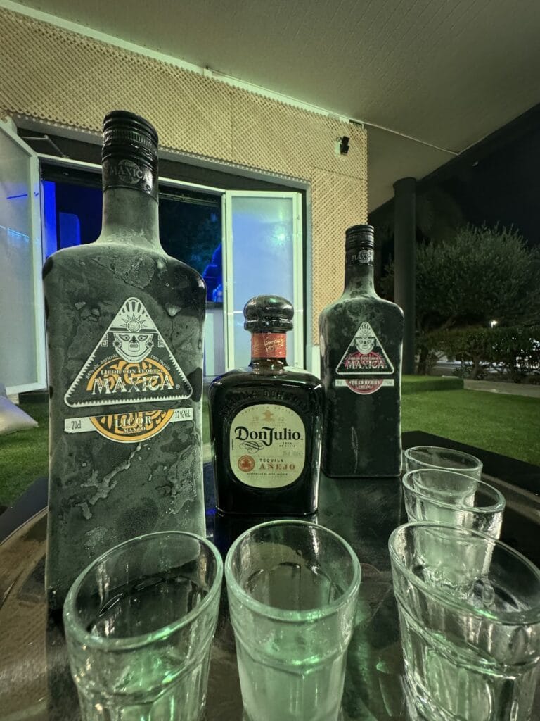 Moon Black - Café/Copas en La Manga del Mar Menor