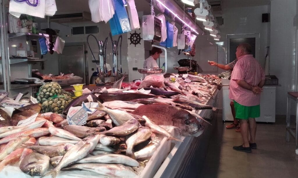 Pescaderia La Caracola LA MANGA — Comercios en La Manga
