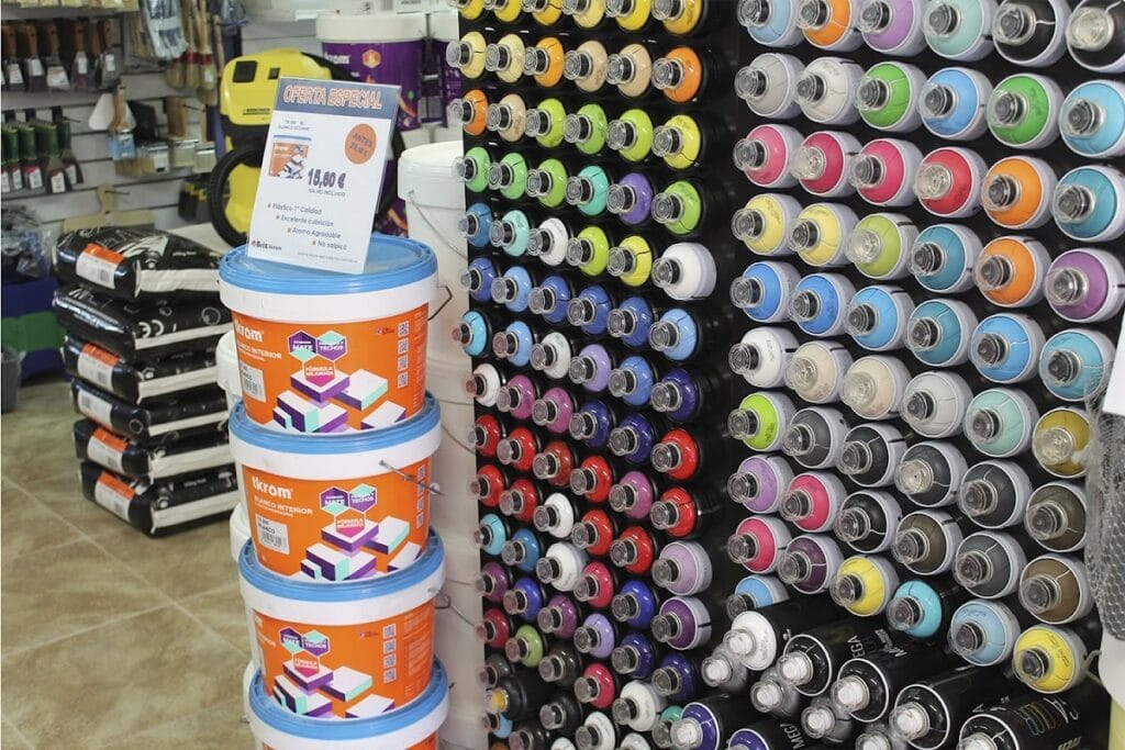 Pinturas Briz – Tienda La Manga — Servicios en La Manga