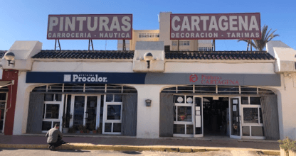 Fachada de Pinturas Cartagena con rótulos de carrocería, náutica y decoración en La Manga del Mar Menor