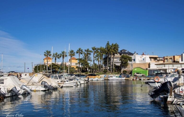 Puerto Deportivo de Cabo de Palos — Barcos en Cabo de Palos
