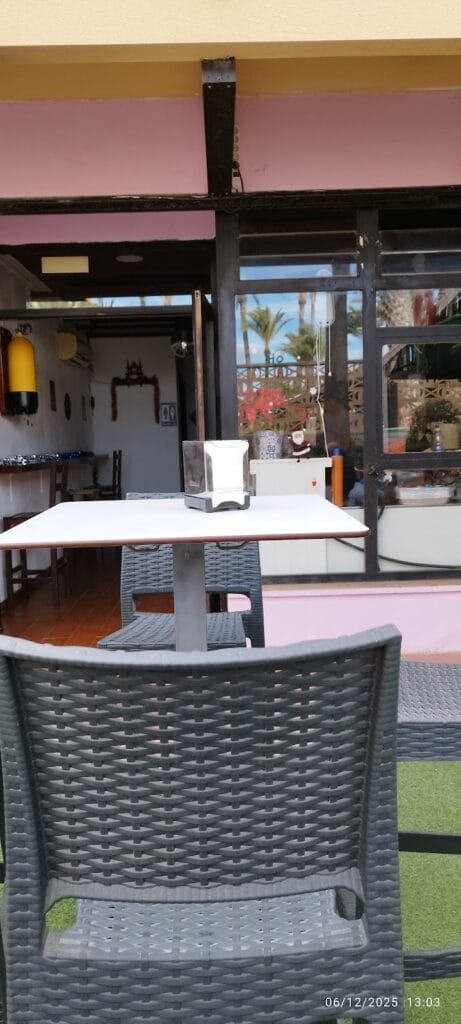 Rincón de Lola - Café/Copas en La Manga del Mar Menor