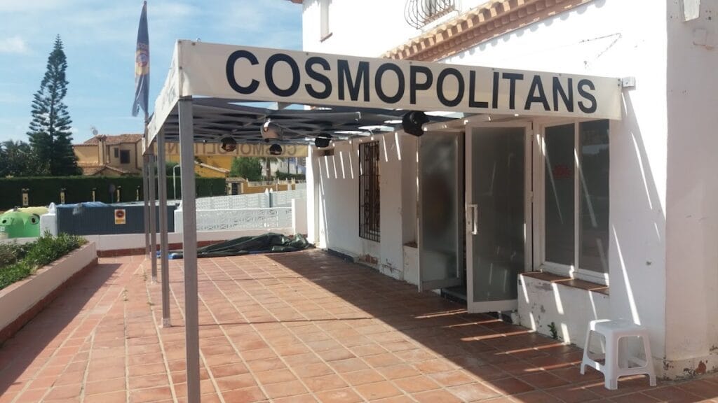 Sede cosmopolitans asociación mototurística La Manga — Comercios en La Manga Club
