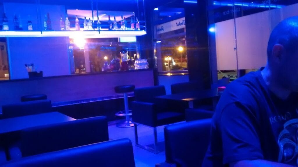 Sportbar Trebol Café-bar — Café/Copas en La Manga