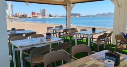 Umai Beach - Café/Copas en La Manga del Mar Menor