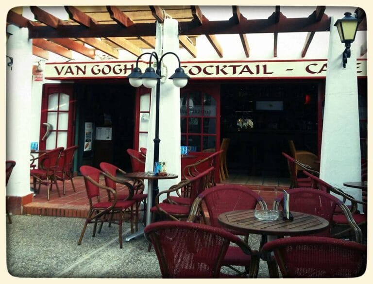 Van Gogh Pub - Café/Copas en La Manga del Mar Menor