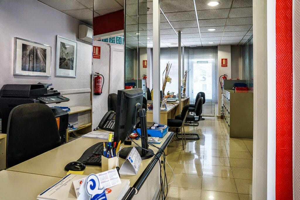 Viajes Olympia Mar — Servicios en La Manga